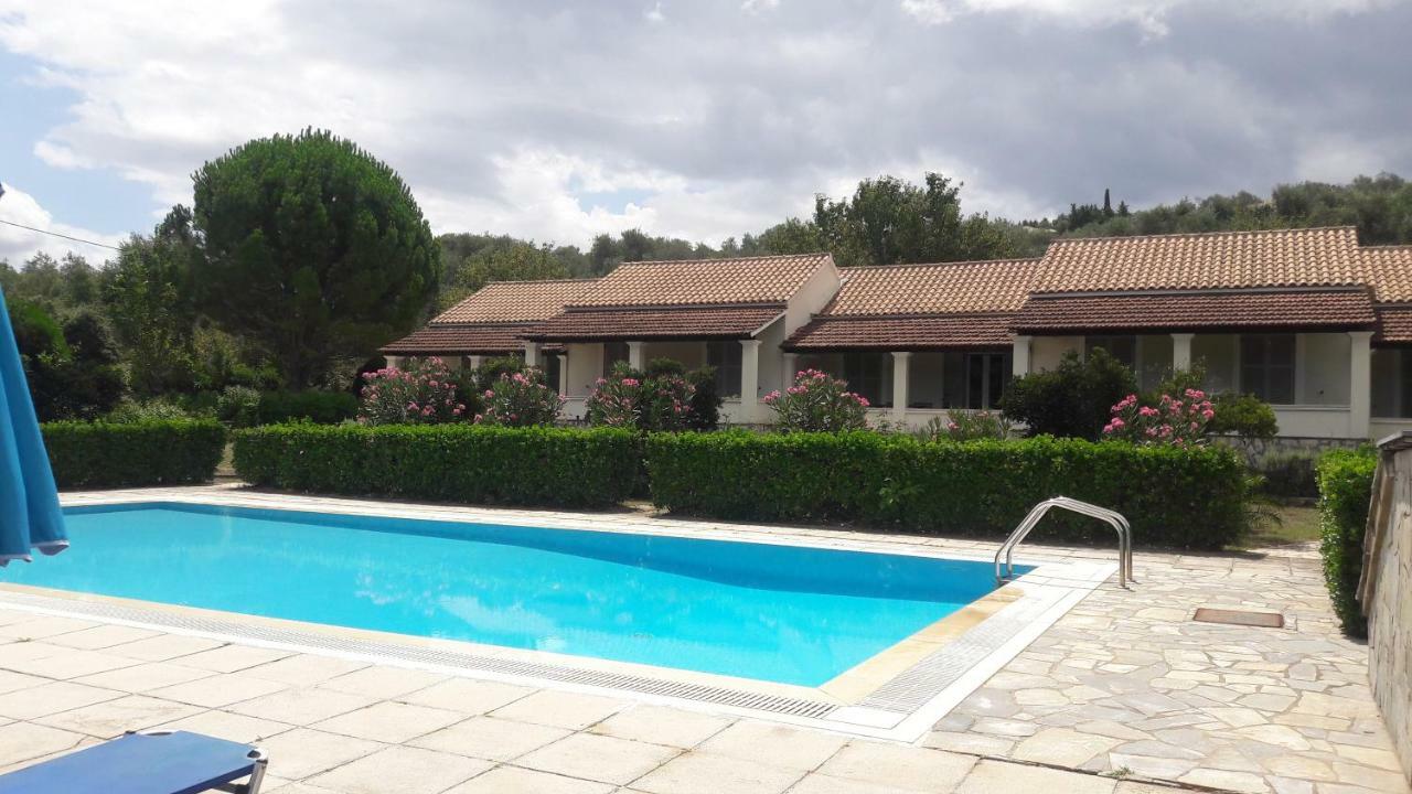 Lemontree Apartments Kassiopi Exterior photo